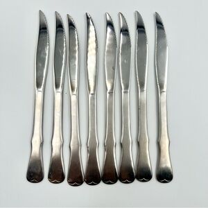 Oneida Community Patrick Henry Solid Handle Steak Knives Set of 8 Vintage